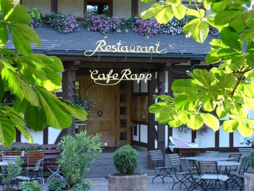 Hotel Restaurant Café Rapp Königsfeld im Schwarzwald Esterno foto